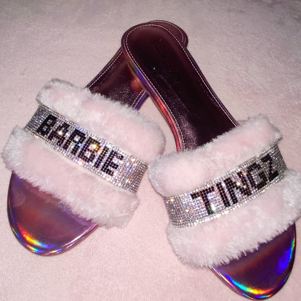 Pink “Barbie tingz” slides by shopofficialbee size 9